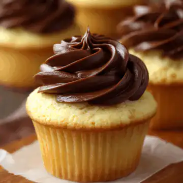 Boston Cream Cupcakes