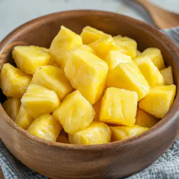 Air Fryer Pineapple Chunks Recipe 5 Easy Steps for Quick Dessert taken with iphone 15 pro max --iw 2 --ar 4:5 --v 6.1 --raw