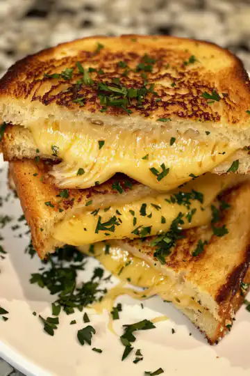 Garlic Bread Grilled Cheese (Ready in 15 Minutes!) taken with iphone 15 pro max --iw 2 --ar 4:5 --v 6.0 --raw
